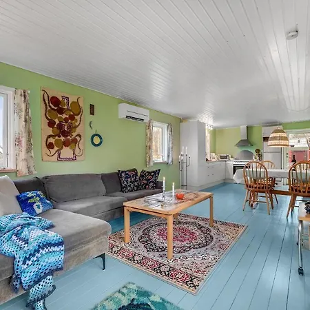 2 Bedroom Awesome In Sjaellands Odde Casa vacanze *