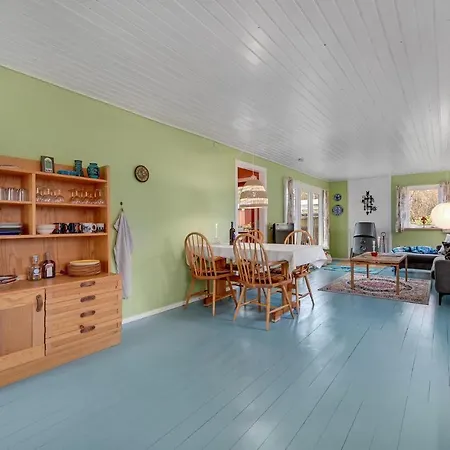 Casa vacanze 2 Bedroom Awesome In Sjaellands Odde Yderby