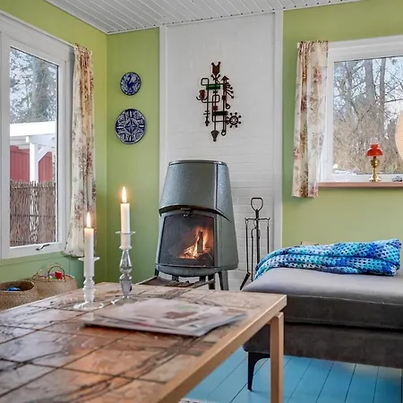 2 Bedroom Awesome In Sjaellands Odde Casa vacanze